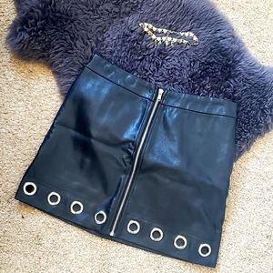 Forever 21 Leather Zipper Mini Skirt
